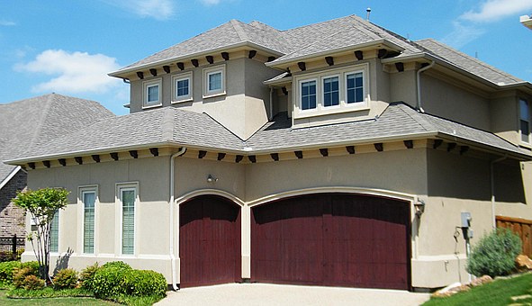 house with Garage Door